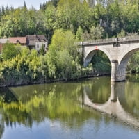 Francuska, Lot River. Kameni most preko rijeke Lot. Ispis plakata Hollice Looney